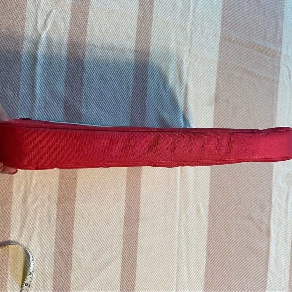 Golla Pink Padded Computer Case - Picture 6 of 12